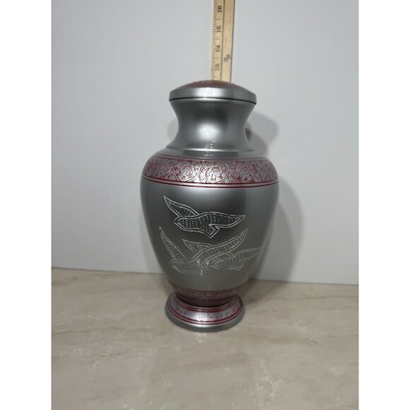 Funeral Urn – Large Adult Size – Silver & Red Engraved Birds Cremation Ashes NIB - Picture 1 of 6